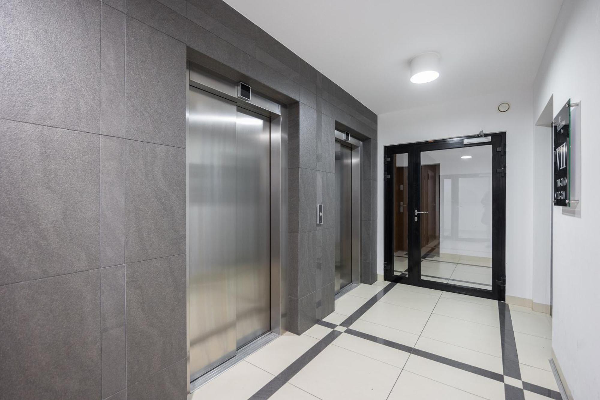 Metro Wilanowska Aparts Βαρσοβία Εξωτερικό φωτογραφία
